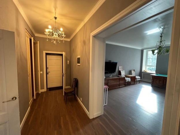 Купить пятикомнатную квартиру в Санкт-Петербурге. Вариант № 10129739, 3, площадь -  квм, цена 35900000 рублей