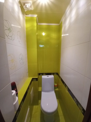 Купить трехкомнатную квартиру на вторичке в Микрорайоне 8-й, Элиста в Элисте. Вариант № 6340, 10, площадь -  квм, цена 6000000 рублей