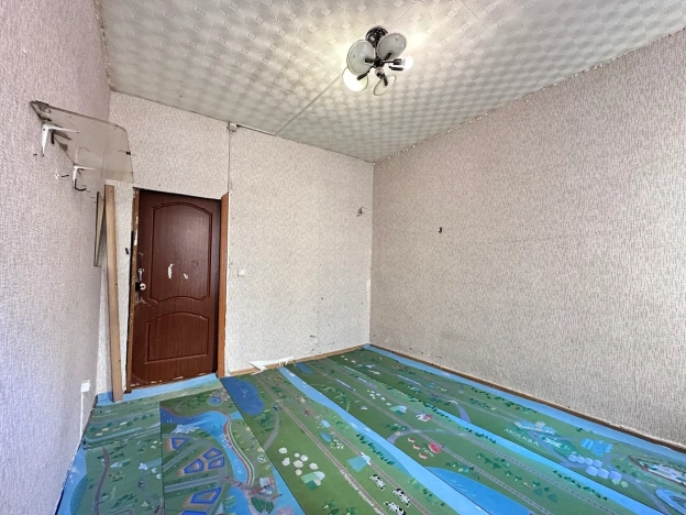 Купить трехкомнатную квартиру в районе Центральный в Санкт-Петербурге. Вариант № 48962, 3, площадь -  квм, цена 12999000 рублей