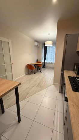 Купить однокомнатную квартиру в районе Кировский в Ростове-на-Дону. Вариант № 4074761, 10, площадь -  квм, цена 7500000 рублей