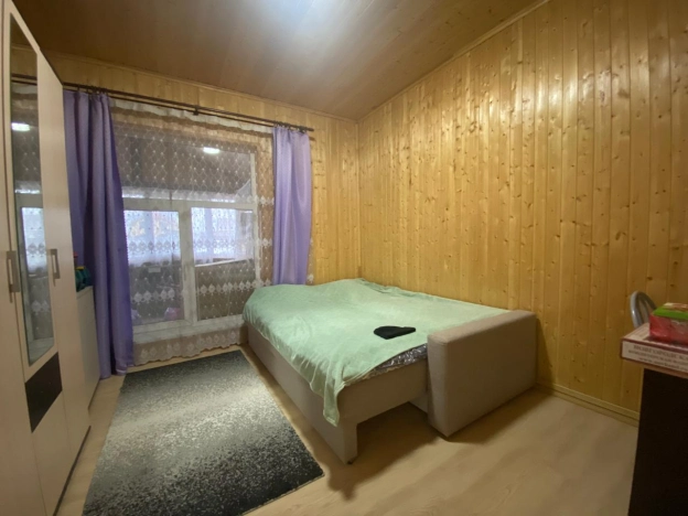 Купить дом в Санкт-Петербурге. Вариант № 8269249, 4, площадь -  квм, цена 7990000 рублей