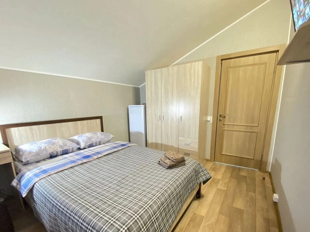 Купить дом в Москве. Вариант № 10310103, 8, площадь -  квм, цена 32999000 рублей