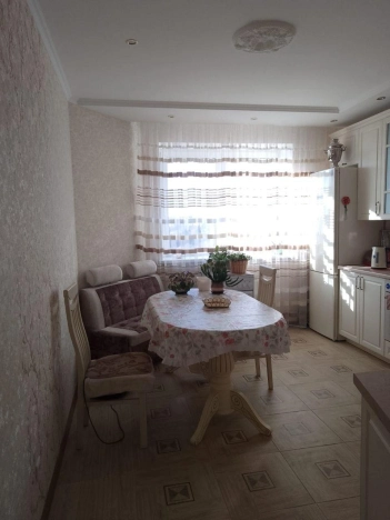 Купить двухкомнатную квартиру в районе Молжаниновский в Химках. Вариант № 57210, 3, площадь -  квм, цена 12500000 рублей