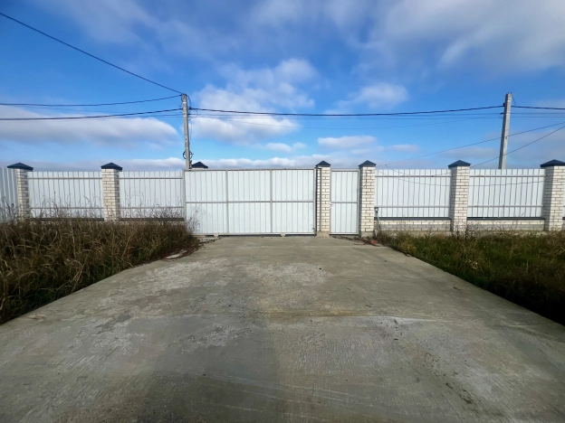 Купить дом на улице 1-й Становой проезд в Краснодаре. Вариант № 10431452, 23, площадь -  квм, цена 10000000 рублей