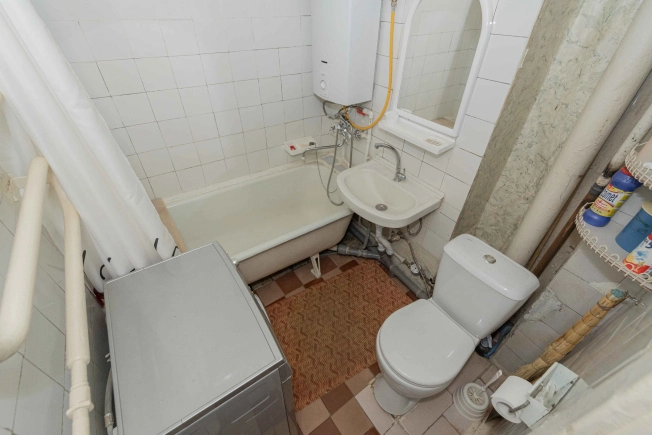 Снять двухкомнатную квартиру на улице Белоконской в Владимире. Вариант № 7558855, 16, площадь -  квм, цена 22000 рублей