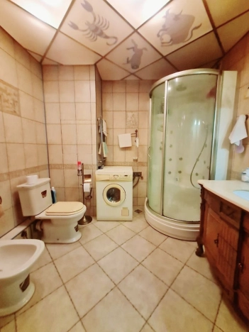 Купить квартиру в Москве. Вариант № 8535303, 10, площадь -  квм, цена 40000000 рублей