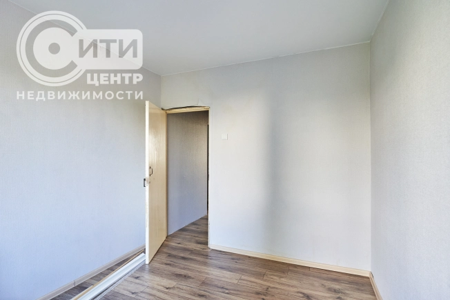 Купить трехкомнатную квартиру в Воронеже. Вариант № 1375847, 14, площадь -  квм, цена 6050000 рублей