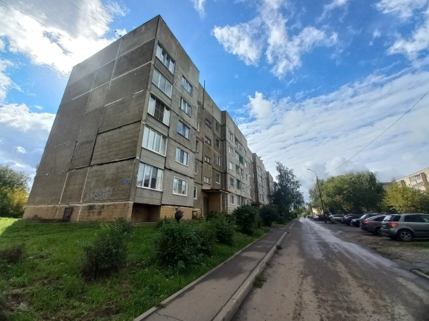 Купить четырехкомнатную квартиру на вторичке в Ивановской области. Вариант № 2889523, 25, площадь -  квм, цена 7120000 рублей