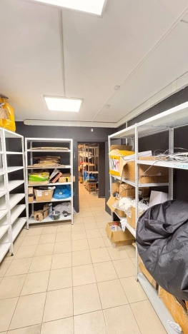 Снять коммерческую недвижимость в Тобольске. Вариант № 9098102, 3, площадь -  квм, цена 65000 рублей