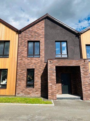 Купить таунхаус в Коврове. Вариант № 2931732, 0, площадь -  квм, цена 16800000 рублей