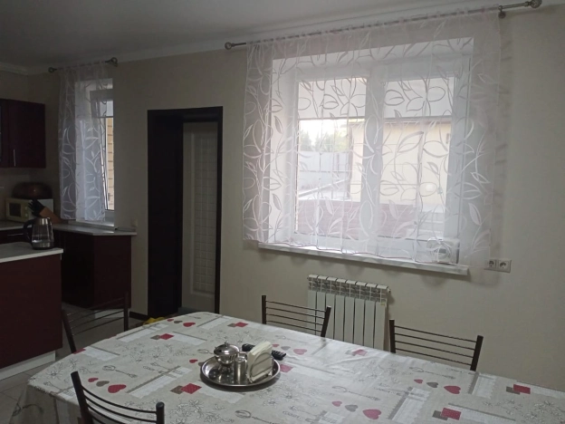 Купить таунхаус в Элисте. Вариант № 2052360, 1, площадь -  квм, цена 13950000 рублей