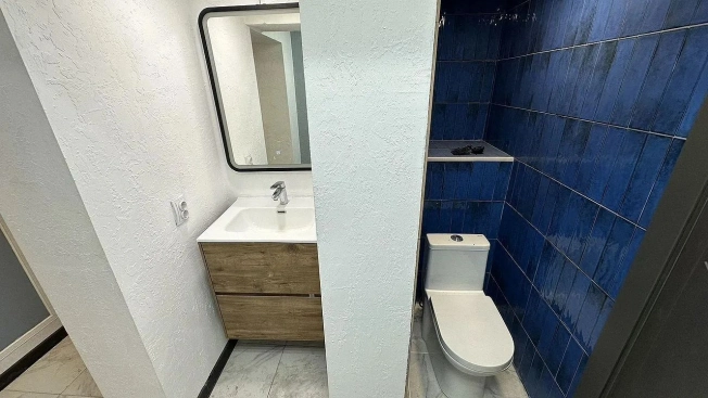 Купить коммерческую недвижимость свободного назначения в Санкт-Петербурге. Вариант № 556135, 12, площадь -  квм, цена 8900000 рублей