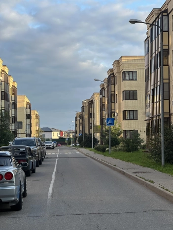 Купить трехкомнатную квартиру на улице Соловьиная в Красногорске. Вариант № 9588833, 2, площадь -  квм, цена 9400000 рублей