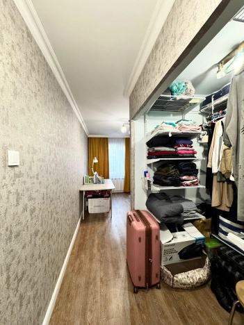 Купить квартиру на улице Науки в Южно-Сахалинске. Вариант № 3400609, 3, площадь -  квм, цена 8350000 рублей