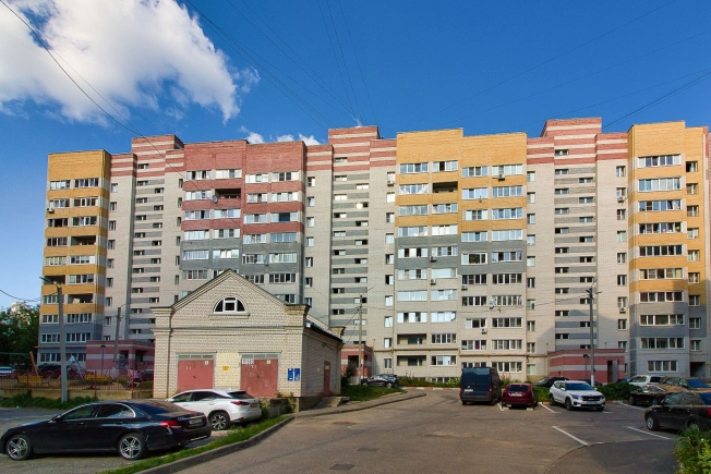 Снять однокомнатную квартиру на улице Гвардейская в Владимире. Вариант № 450104, 2, площадь -  квм, цена 28000 рублей