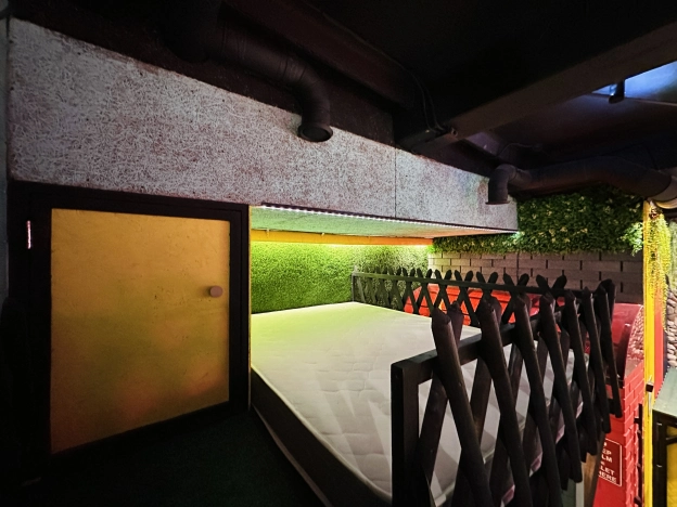 Купить квартиру в Москве. Вариант № 8168989, 36, площадь -  квм, цена 11999999 рублей