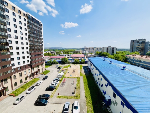 Купить двухкомнатную квартиру в Микрорайоне 142-й, Магнитогорск в Магнитогорске. Вариант № 49577, 2, площадь -  квм, цена 5350000 рублей