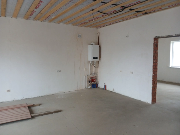 Купить дом на улице Шоссейный переулок в Краснодарском крае. Вариант № 50968, 13, площадь -  квм, цена 7000000 рублей