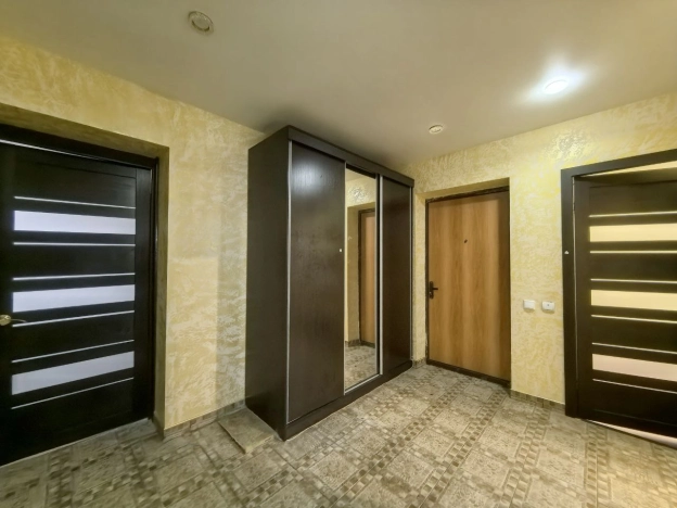 Купить квартиру на улице проспект Гагарина в Смоленске. Вариант № 8010084, 19, площадь -  квм, цена 7400000 рублей