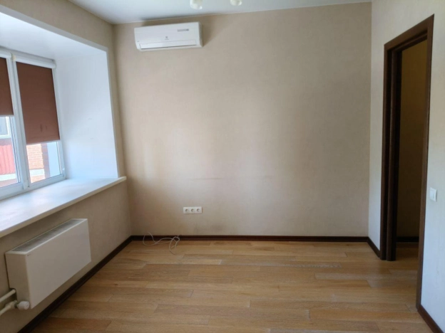 Купить четырехкомнатную квартиру в Новосибирской области. Вариант № 9145943, 11, площадь -  квм, цена 15690000 рублей