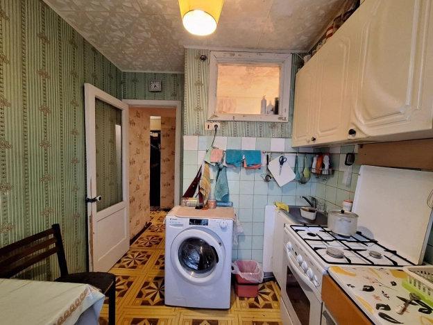 Купить трехкомнатную квартиру в Микрорайоне Новые Химки, Химки в Химках. Вариант № 9948829, 9, площадь -  квм, цена 7500000 рублей