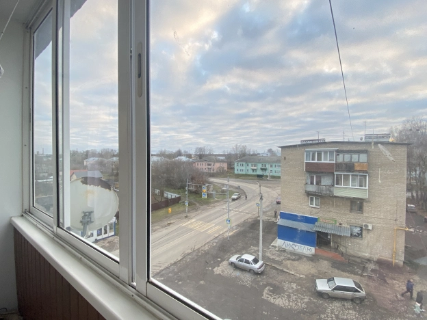 Купить трехкомнатную квартиру в Рязанской области. Вариант № 8906235, 11, площадь -  квм, цена 2300000 рублей