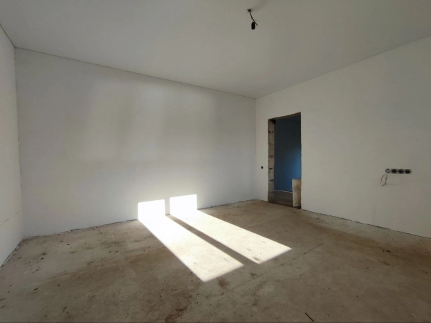 Купить дом на улице Заозёрный переулок в Смоленской области. Вариант № 1003689, 12, площадь -  квм, цена 8500000 рублей