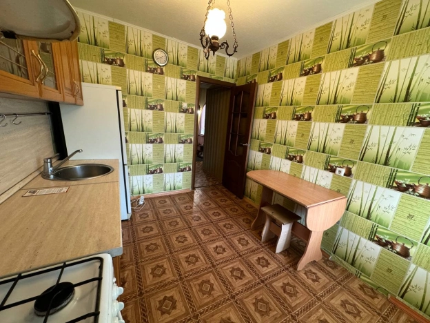 Купить квартиру в Воронеже. Вариант № 10424941, 8, площадь - квм, цена 5100000 рублей