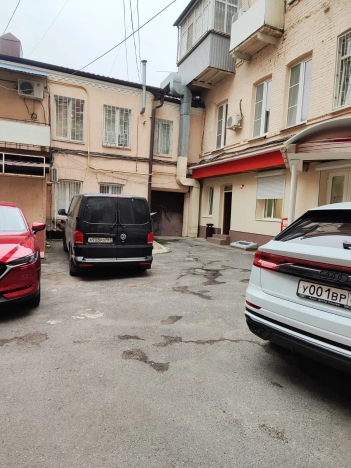 Купить комнату в Ростове-на-Дону. Вариант № 9266883, 2, площадь -  квм, цена 2400000 рублей