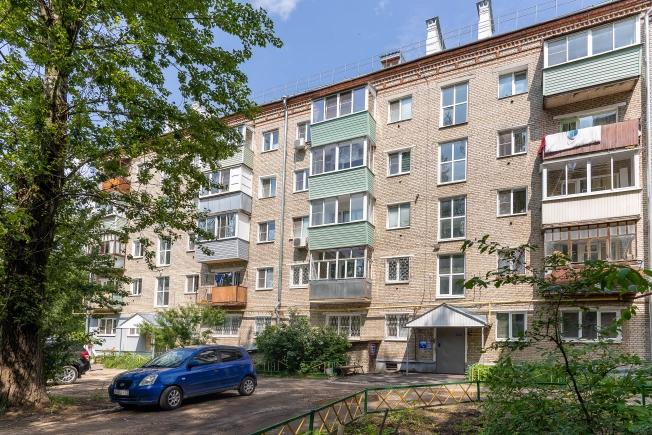 . Вариант № 22078, 18, площадь - 43.5 квм, цена 2700000.0000 рублей