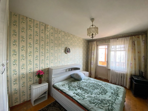 . Вариант № 37521, 5, площадь - 64.8 квм, цена 5000000 рублей