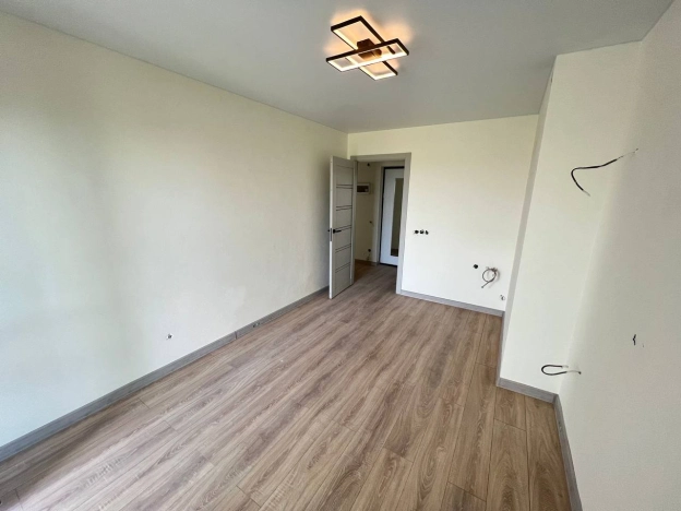 Купить трехкомнатную квартиру в Микрорайоне ВРЗ, Барнаул в Барнауле. Вариант № 2150463, 6, площадь -  квм, цена 5990000 рублей