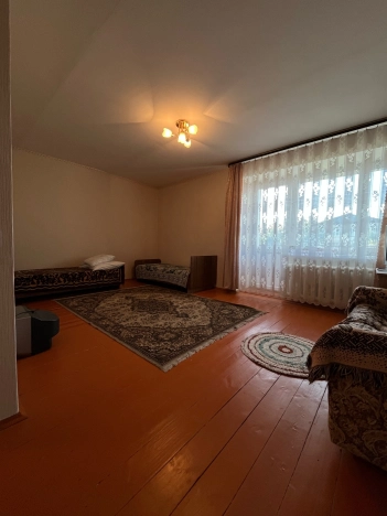 Купить квартиру в Вологодской области. Вариант № 4148744, 7, площадь -  квм, цена 1800000 рублей