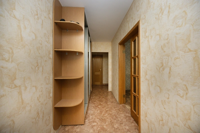 Купить четырехкомнатную квартиру в Амурской области. Вариант № 4858416, 1, площадь -  квм, цена 9600000 рублей