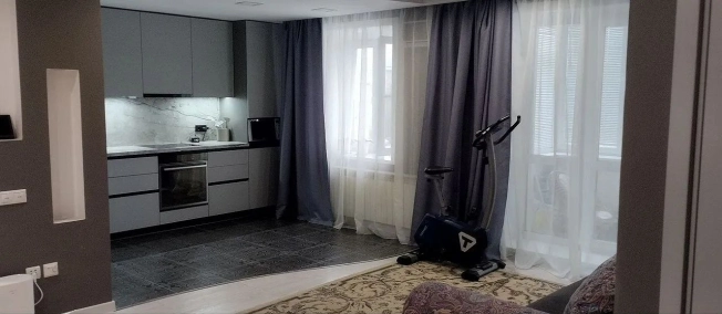 Купить трехкомнатную квартиру в районе Железнодорожный в Улан-Удэ. Вариант № 6937997, 1, площадь -  квм, цена 10000000 рублей