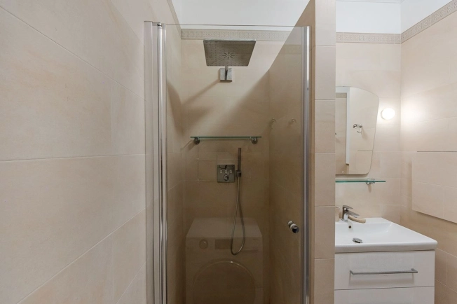 Купить квартиру в Москве. Вариант № 8706979, 6, площадь - квм, цена 33800000 рублей