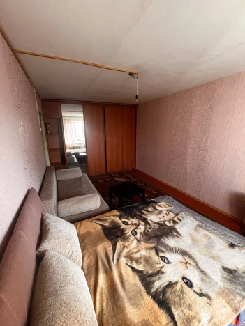 Купить квартиру на вторичке в Иркутске. Вариант № 7627345, 1, площадь -  квм, цена 4150000 рублей