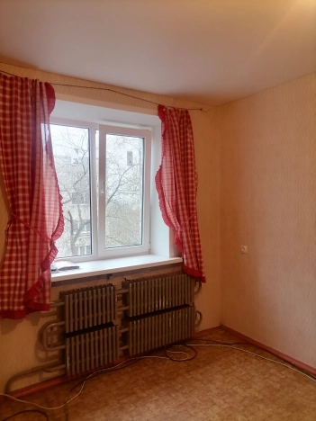 Купить однокомнатную квартиру на вторичке на улице Новгородская в Воронеже. Вариант № 10499919, 8, площадь -  квм, цена 2399999 рублей