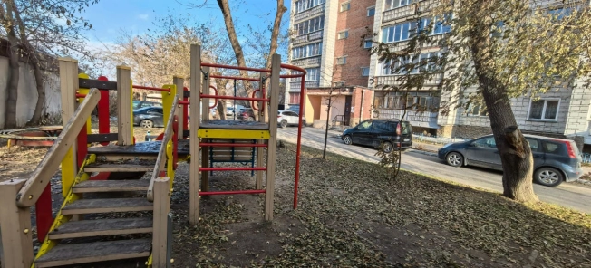 Купить трехкомнатную квартиру на улице Первомайская в Новосибирске. Вариант № 17383, 20, площадь -  квм, цена 5000000 рублей