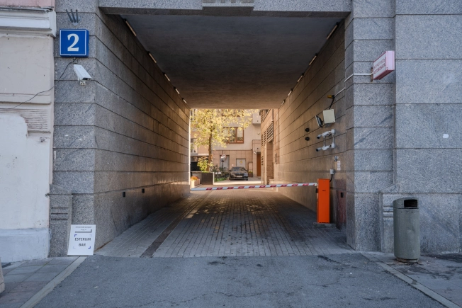 Купить квартиру в Москве. Вариант № 2875093, 27, площадь - квм, цена 95000000.0000 рублей