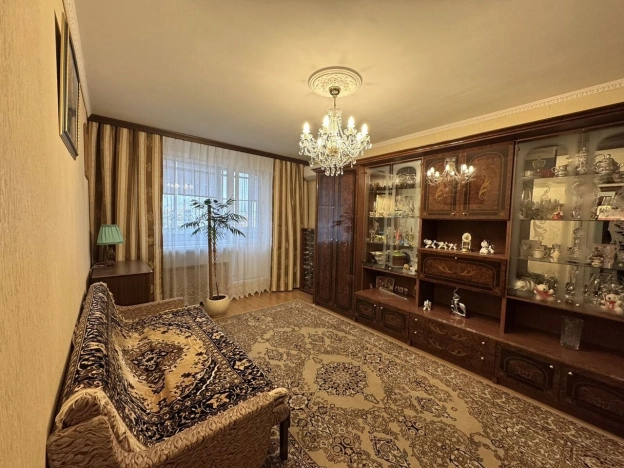 Купить квартиру в Москве. Вариант № 8563465, 5, площадь -  квм, цена 16800000 рублей