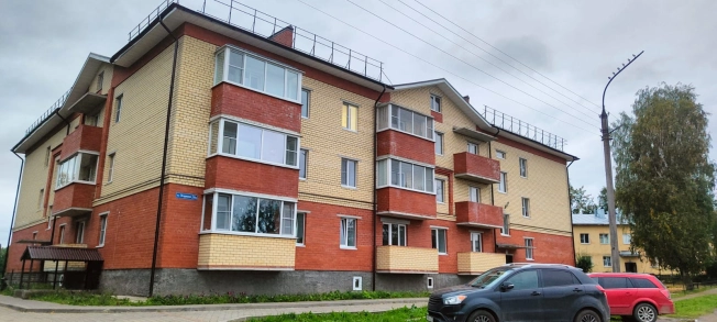 Купить однокомнатную квартиру в Микрорайоне 5-й в Вологде. Вариант № 36313, 31, площадь -  квм, цена 3400000 рублей