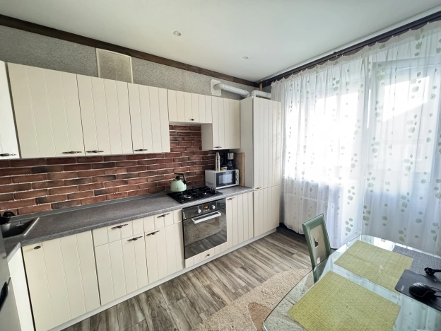 Купить квартиру на улице Всесвятская в Владимире. Вариант № 2906173, 0, площадь -  квм, цена 4250000 рублей