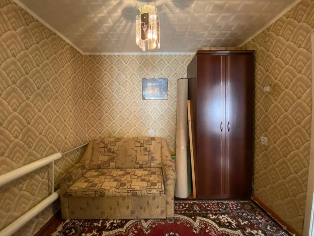 Купить комнату в Орске. Вариант № 13843, 8, площадь - квм, цена 2350000.0000 рублей