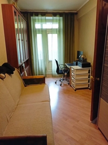 Купить трехкомнатную квартиру в Новосибирске. Вариант № 7686618, 7, площадь -  квм, цена 8500000 рублей