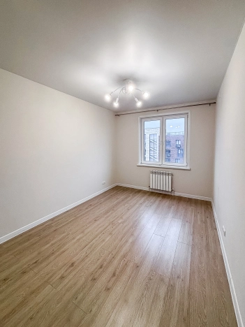 Купить квартиру в Коврове. Вариант № 5497134, 10, площадь -  квм, цена 16390000 рублей