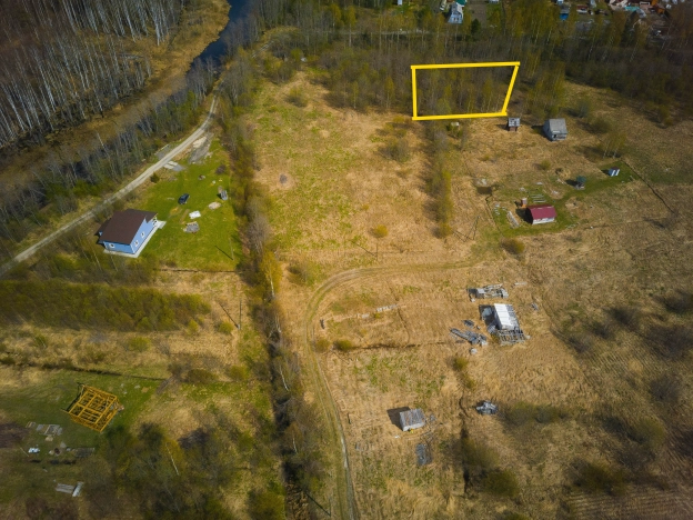 Купить земельный участок в Республике Карелия. Вариант № 21301, 12, площадь -  квм, цена 350000 рублей