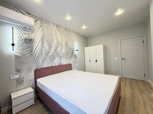 Купить однокомнатную квартиру на улице Героя А.А. Аверкиева в Краснодаре. Вариант № 9363, 8, площадь -  квм, цена 5750000 рублей