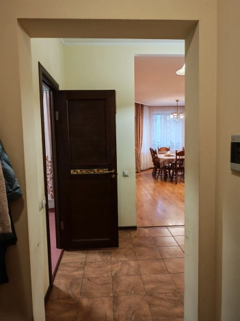 Купить однокомнатную квартиру на улице Юбилейный проспект в Химках. Вариант № 9590282, 10, площадь -  квм, цена 13500000 рублей