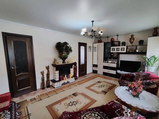 Купить дом в Брянской области. Вариант № 9505, 3, площадь -  квм, цена 2300000 рублей